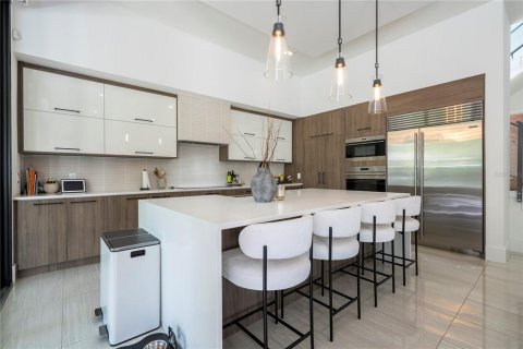 Casa en venta en Winter Park, Florida, 5 dormitorios, 360.65 m2 № 1782469 - foto 3