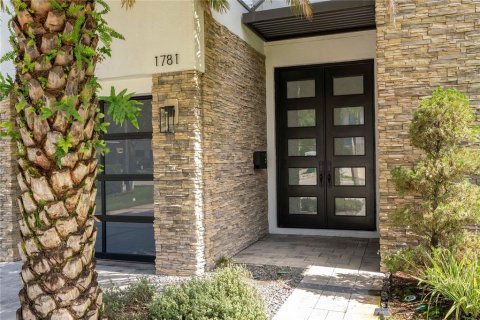 Casa en venta en Winter Park, Florida, 5 dormitorios, 360.65 m2 № 1782469 - foto 13