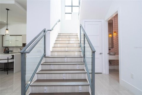 Casa en venta en Winter Park, Florida, 5 dormitorios, 360.65 m2 № 1782469 - foto 27