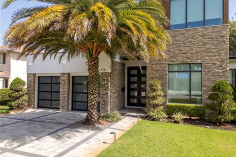 Casa en venta en Winter Park, Florida, 5 dormitorios, 360.65 m2 № 1782469 - foto 12