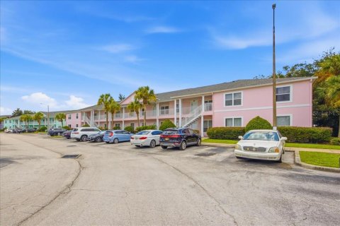 Condominio en venta en Kissimmee, Florida, 3 dormitorios, 137.87 m2 № 2237986 - foto 3