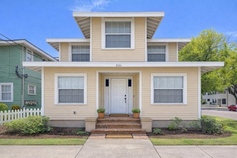 Appartement à Tampa, Floride 1 chambre, 277.78 m2 № 2142391