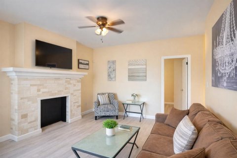 Appartement à louer à Tampa, Floride: 1 chambre, 277.78 m2 № 2142391 - photo 8