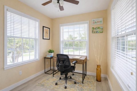 Appartement à louer à Tampa, Floride: 1 chambre, 277.78 m2 № 2142391 - photo 6