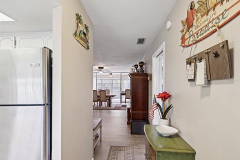 Copropriété à vendre à Clearwater, Floride: 2 chambres, 86.58 m2 № 1545321 - photo 4