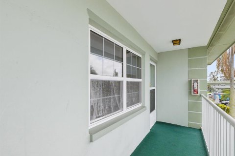 Copropriété à vendre à Clearwater, Floride: 2 chambres, 86.58 m2 № 1545321 - photo 3
