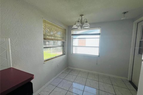 Casa en venta en Port Richey, Florida, 2 dormitorios, 124.49 m2 № 1841543 - foto 13