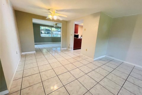 Casa en venta en Port Richey, Florida, 2 dormitorios, 124.49 m2 № 1841543 - foto 7