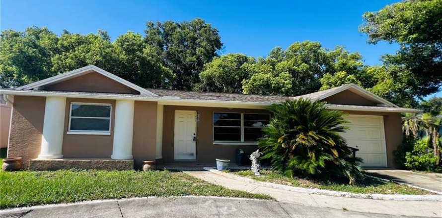 Casa en Port Richey, Florida 2 dormitorios, 124.49 m2 № 1841543