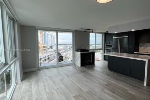 Copropriété à vendre à Miami Beach, Floride: 2 chambres, 99.41 m2 № 1958852 - photo 9
