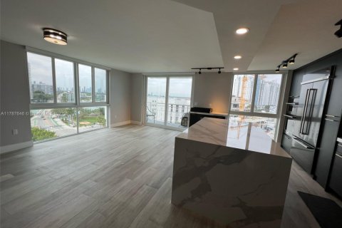 Copropriété à vendre à Miami Beach, Floride: 2 chambres, 99.41 m2 № 1958852 - photo 23