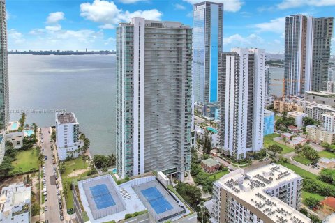 Condominio en alquiler en Miami, Florida, 2 dormitorios, 101.73 m2 № 1857076 - foto 27