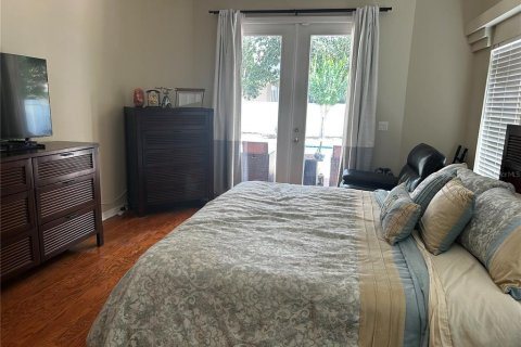 Casa en venta en Lakeland, Florida, 5 dormitorios, 335.66 m2 № 2201691 - foto 10