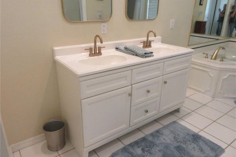 Casa en venta en Lakeland, Florida, 5 dormitorios, 335.66 m2 № 2201691 - foto 12