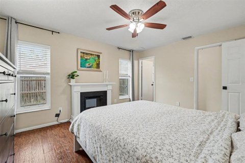 Villa ou maison à vendre à Tampa, Floride: 3 chambres, 118.73 m2 № 2408796 - photo 16