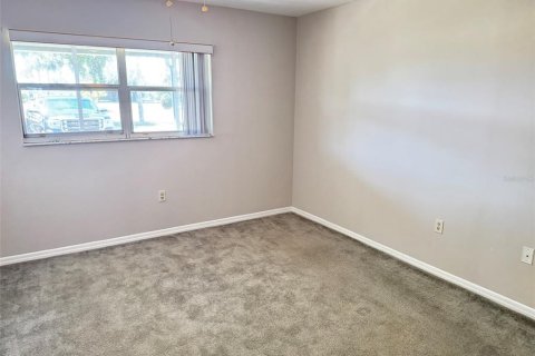Copropriété à vendre à Sun City Center, Floride: 2 chambres, 89.19 m2 № 2113069 - photo 18