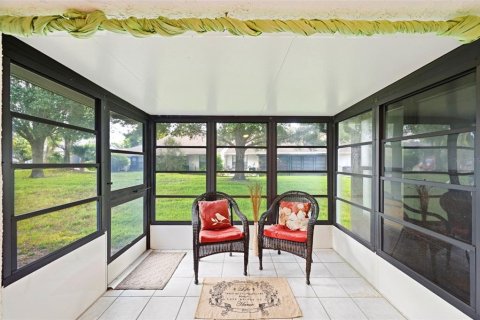 Villa ou maison à vendre à New Port Richey, Floride: 2 chambres, 81.38 m2 № 2215890 - photo 29