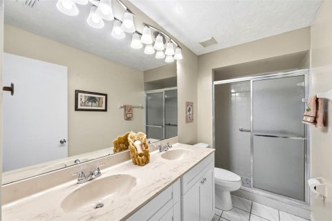 Villa ou maison à vendre à New Port Richey, Floride: 2 chambres, 81.38 m2 № 2215890 - photo 19