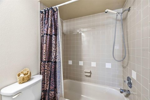 Villa ou maison à vendre à New Port Richey, Floride: 2 chambres, 81.38 m2 № 2215890 - photo 27