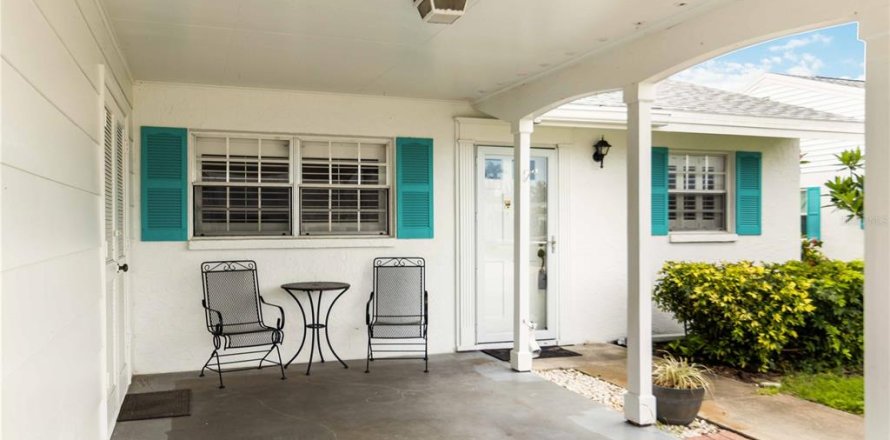 Dúplex en Bradenton, Florida 2 dormitorios, 122.35 m2 № 1771358