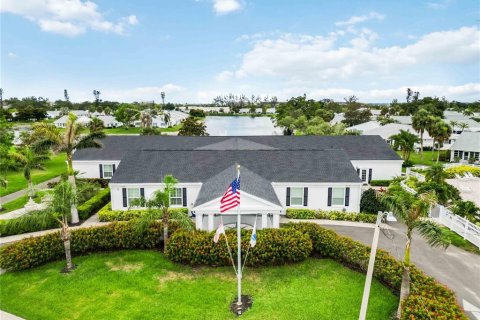 Dúplex en venta en Bradenton, Florida, 2 dormitorios, 122.35 m2 № 1771358 - foto 25