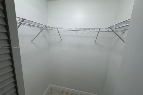 Condominio en venta en Pompano Beach, Florida, 2 dormitorios, 99.68 m2 № 1731336 - foto 12