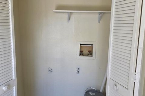 Condo in Winter Park, Florida, 2 bedrooms  № 2216304 - photo 16