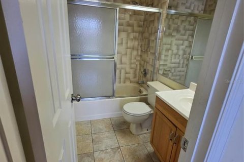 Condo in Winter Park, Florida, 2 bedrooms  № 2216304 - photo 21