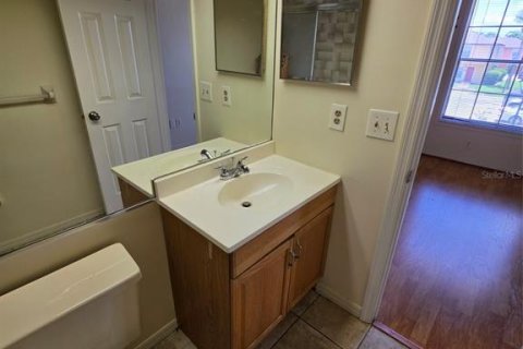Condo in Winter Park, Florida, 2 bedrooms  № 2216304 - photo 23