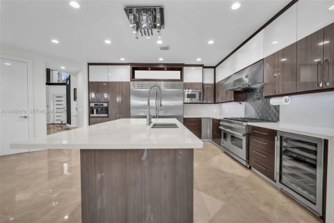 Villa ou maison à vendre à Davie, Floride: 6 chambres, 548.22 m2 № 2006709 - photo 16