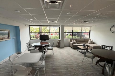 Copropriété à louer à Fort Lauderdale, Floride: 1 chambre, 76.64 m2 № 1999781 - photo 16