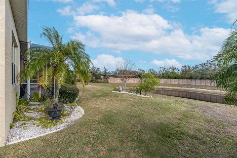 House in Sun City Center, Florida 3 bedrooms, 177.54 sq.m. № 1857718 - photo 5