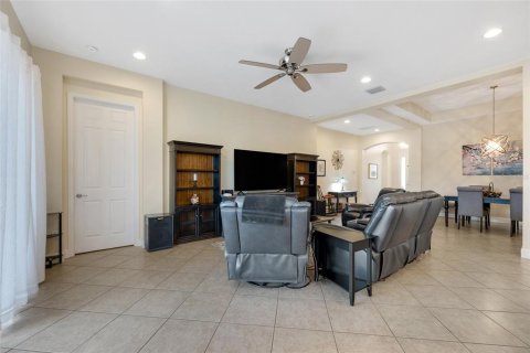 House in Sun City Center, Florida 3 bedrooms, 177.54 sq.m. № 1857718 - photo 11