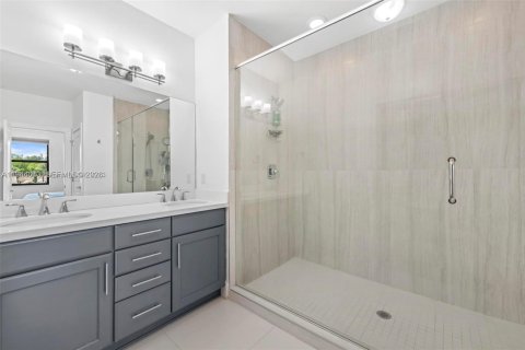 Townhouse in Dania Beach, Florida 3 bedrooms, 182.65 sq.m. № 2000863 - photo 8