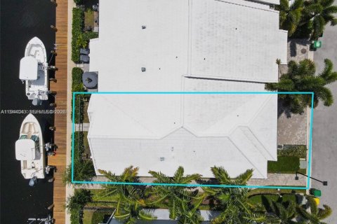 Townhouse in Dania Beach, Florida 3 bedrooms, 182.65 sq.m. № 2000863 - photo 17