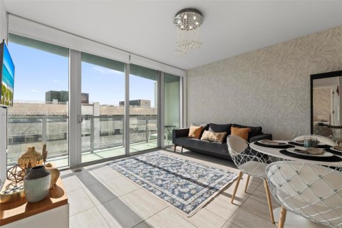 Apartment in Miami, Florida 1 bedroom № 2068150 - photo 11