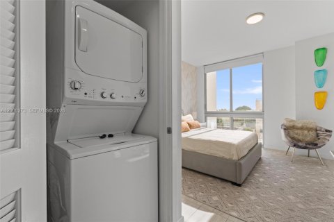 Apartment in Miami, Florida 1 bedroom № 2068150 - photo 16