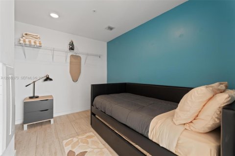 Apartment in Miami, Florida 1 bedroom № 2068150 - photo 17