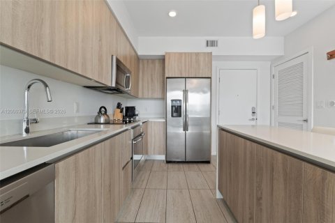 Apartment in Miami, Florida 1 bedroom № 2068150 - photo 6