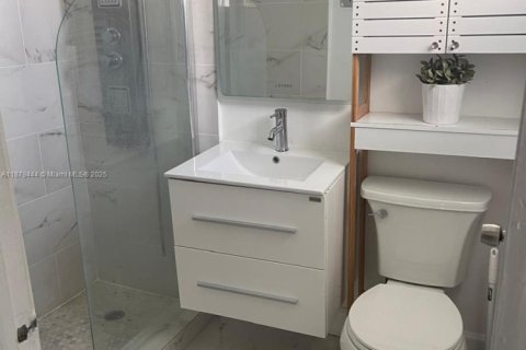 Condo in Miami Beach, Florida  № 1921747 - photo 8