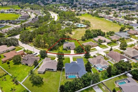 House in Spring Hill, Florida 3 bedrooms, 215.63 sq.m. № 1886729 - photo 15