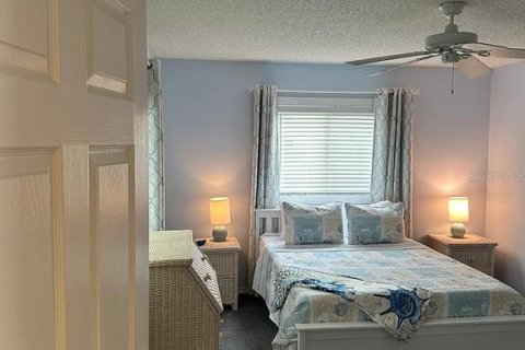 Villa ou maison à louer à Summerfield, Floride: 2 chambres, 106.28 m2 № 2166633 - photo 7