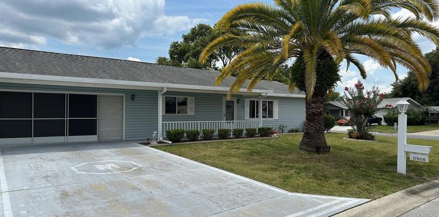 Villa ou maison à Summerfield, Floride 2 chambres, 106.28 m2 № 2166633