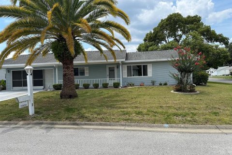 Villa ou maison à louer à Summerfield, Floride: 2 chambres, 106.28 m2 № 2166633 - photo 2
