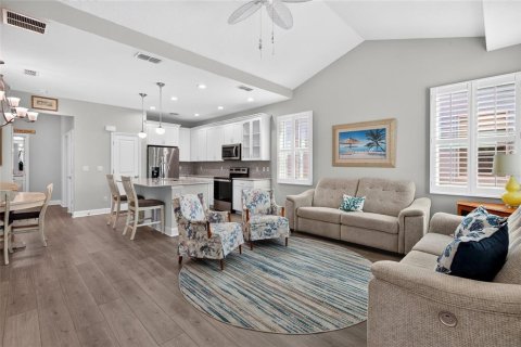 Villa ou maison à vendre à Daytona Beach, Floride: 2 chambres, 107.77 m2 № 2384291 - photo 3