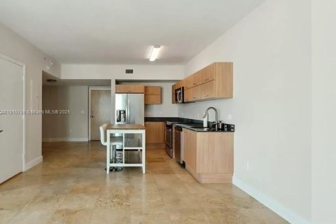 Copropriété à vendre à Miami, Floride: 1 chambre, 68.75 m2 № 1970761 - photo 2
