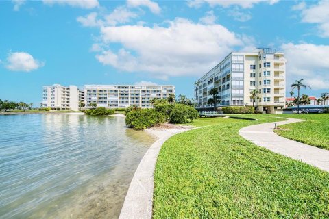 Copropriété à vendre à South Pasadena, Floride: 2 chambres, 120.77 m2 № 1649747 - photo 3