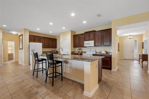 Casa en venta en Eustis, Florida, 4 dormitorios, 291.06 m2 № 1919685 - foto 8
