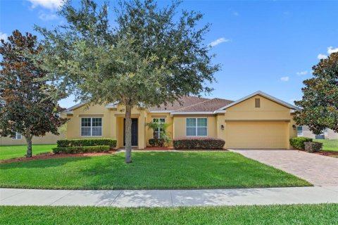 Casa en venta en Eustis, Florida, 4 dormitorios, 291.06 m2 № 1919685 - foto 1