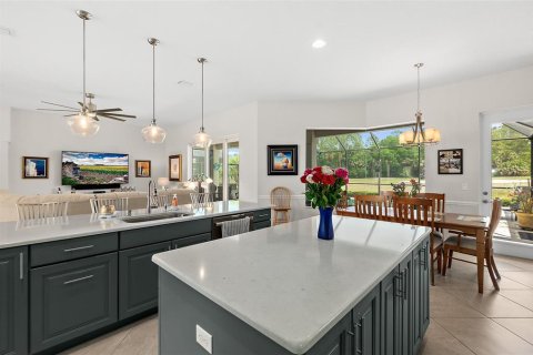 Casa en venta en New Smyrna Beach, Florida, 3 dormitorios, 213.68 m2 № 1675892 - foto 8